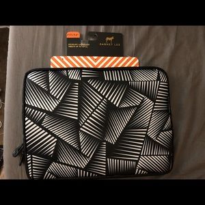 11.6” Laptop Sleeve 🔥